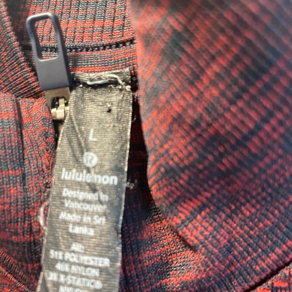 Lululemon Metal Vent tech 1/2 zip - Picture 9 of 12